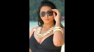 पलस आकर क मडल 122, Namitha कपर, बड और खबसरत औरत, पर आकड, सडल