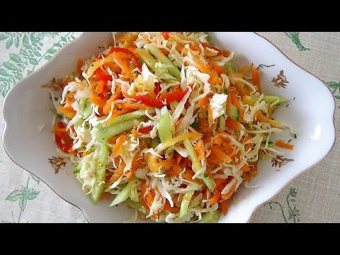 Вопрос: Как приготовить салат из овощей и зелени?