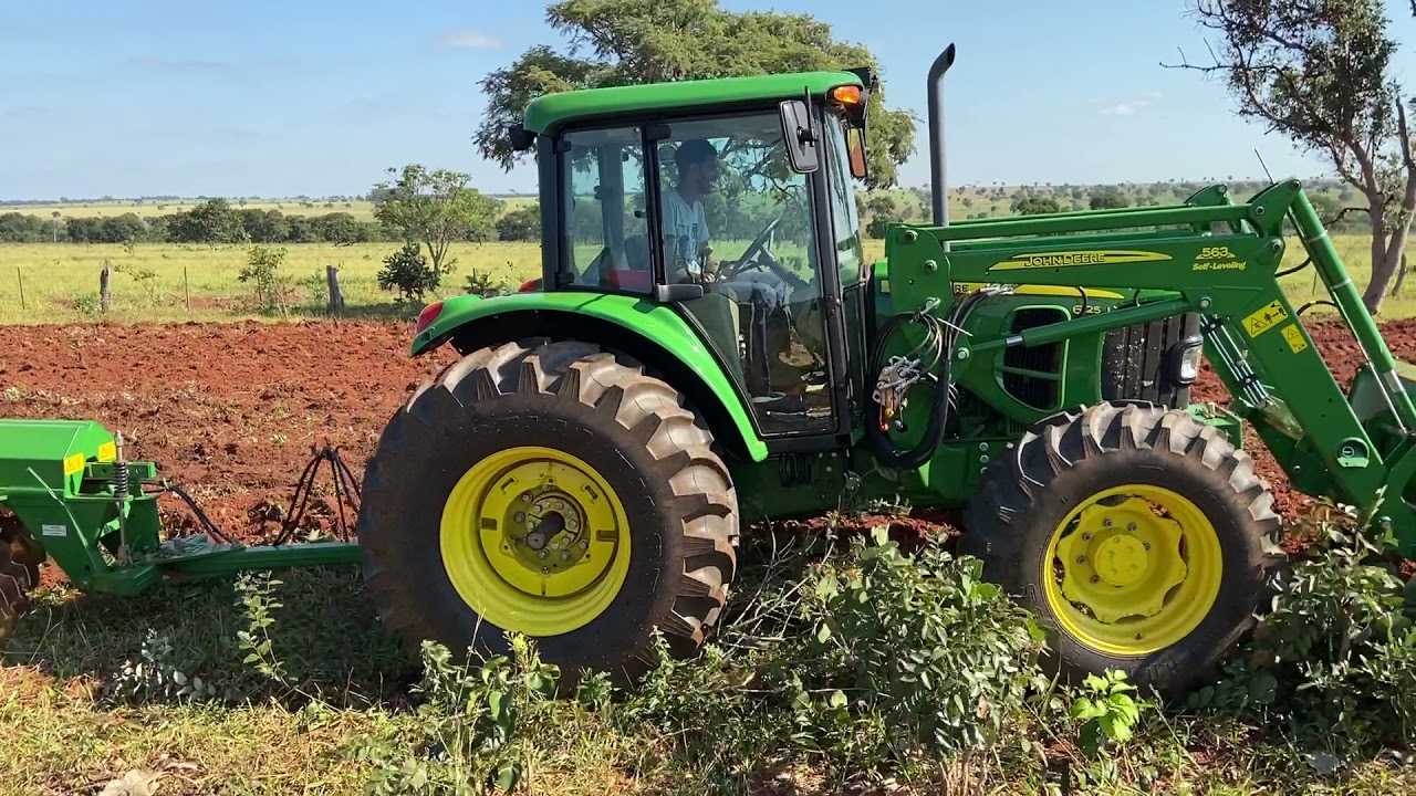 COLOCANDO NOVO TRATOR JOHN DEERE NO ARADO!