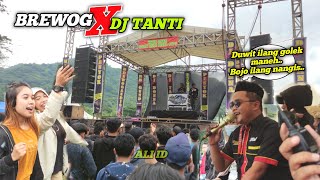 Detik Dj Tanti Datang Di Brewog Langsung Dikerumuni Paparazi  Kediri Markas Tentara