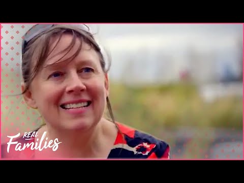 Greenwich Mum vs The Amazon: Mari Eats Ants and Builds a Jungle Home