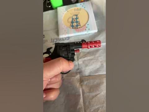 Игрушечный пистолет с пистонами - YouTube