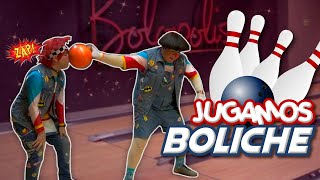 Jugamos A Los Bolos Boliche En Bolopolis Hitos Ramito Y Gordito