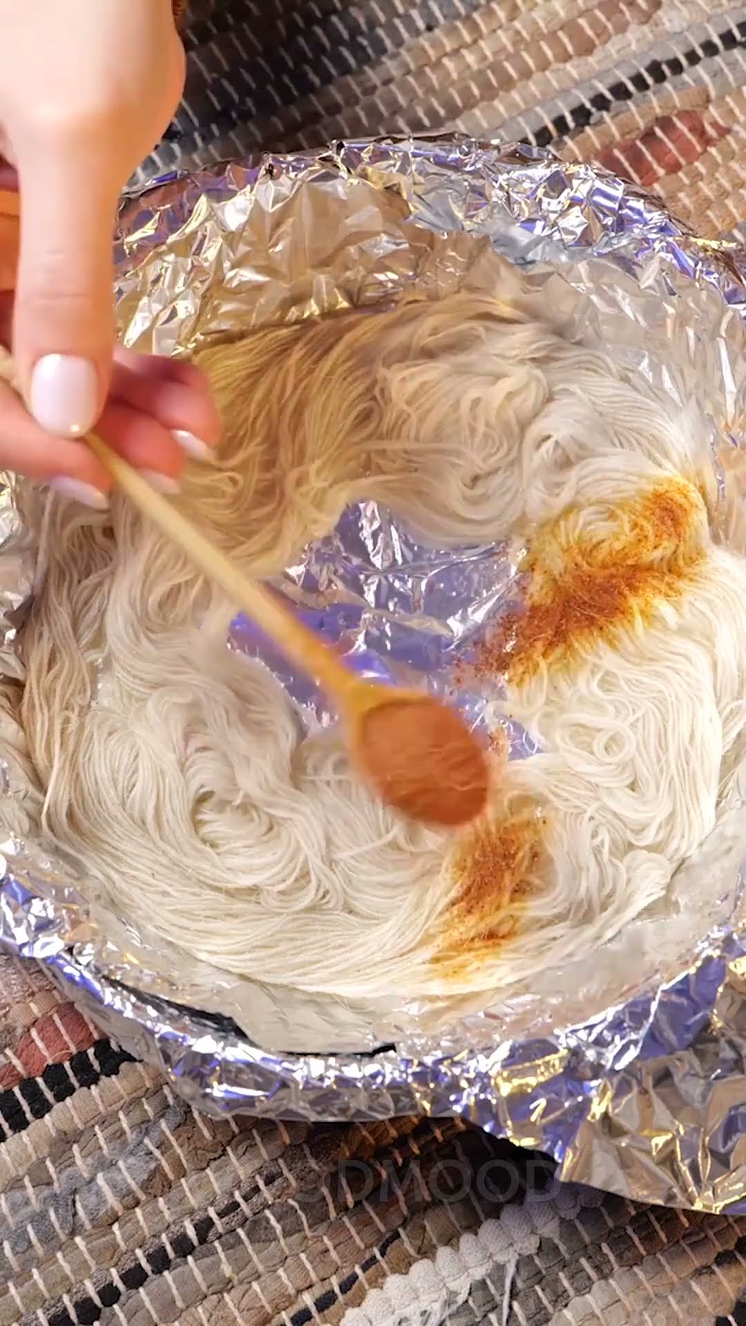 Creative girl turns natural materials into something amazing