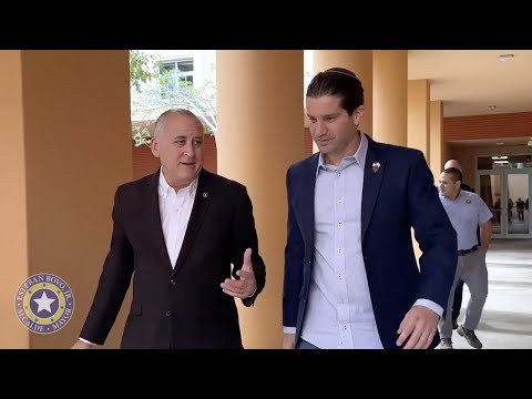 Surfside Mayor Shlomo Danzinger & Hialeah Mayor Esteban Bovo visit South Hialeah Elementary School