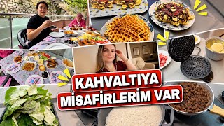 GÖRÜMCEMLE KAYINVALİDEM KAHVALTIYA GELDİ😌WAFFLE MAKİNAMI DENEDİM💯ENFES✅YAPRAKLAR DONDURUCUYA✅VLOG  screenshot 3