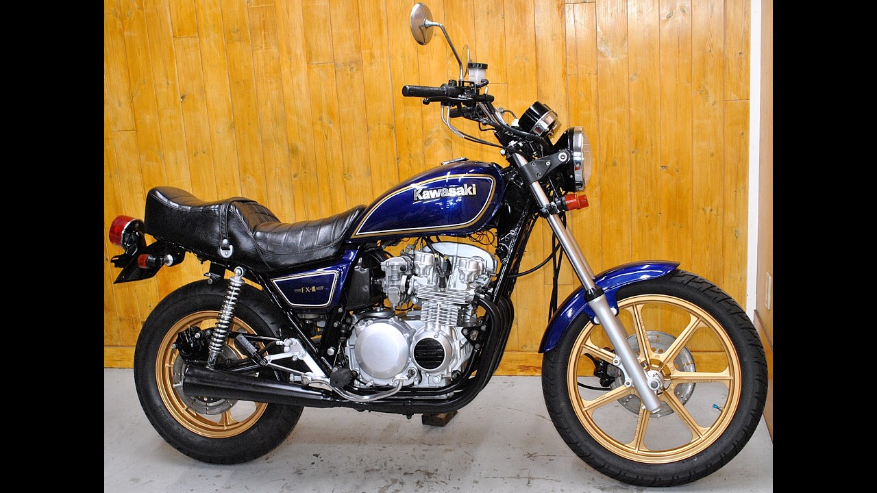 Kawasaki Z400LTD-2 muffler sound and details.カワサキ