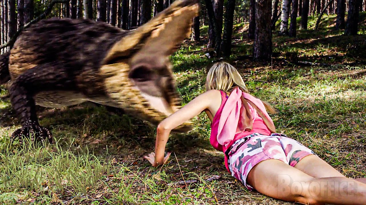 NUNCA le hagas eso a un caimán | Lago profundo vs Anaconda | Clip en Español