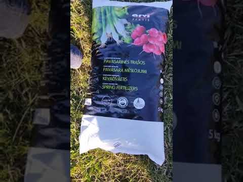 Добриво весняне універсальне NPK 13-10-15+ME 20 кг FERTIS