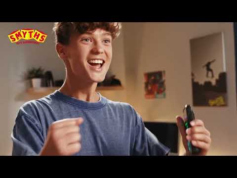 Le jeu de réflexes Active Pod de Silverlit est chez Smyths Toys
