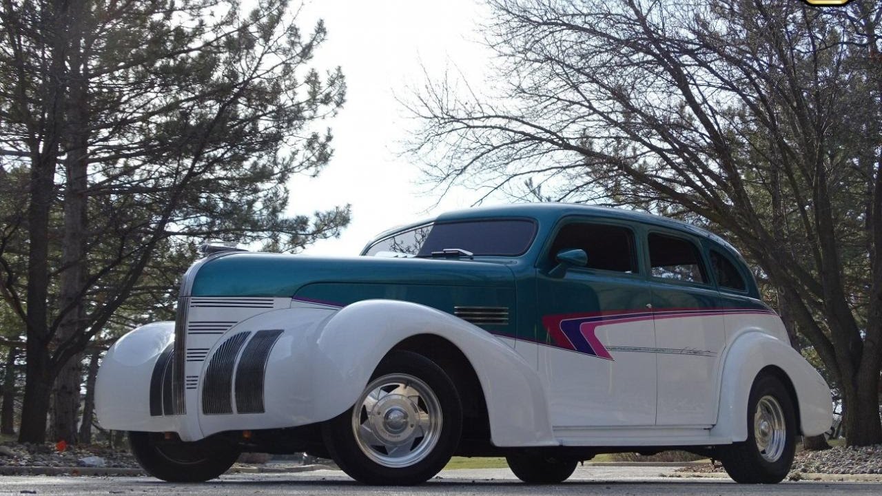 Download 1939 Pontiac Silver Streak Stock # 872-DET