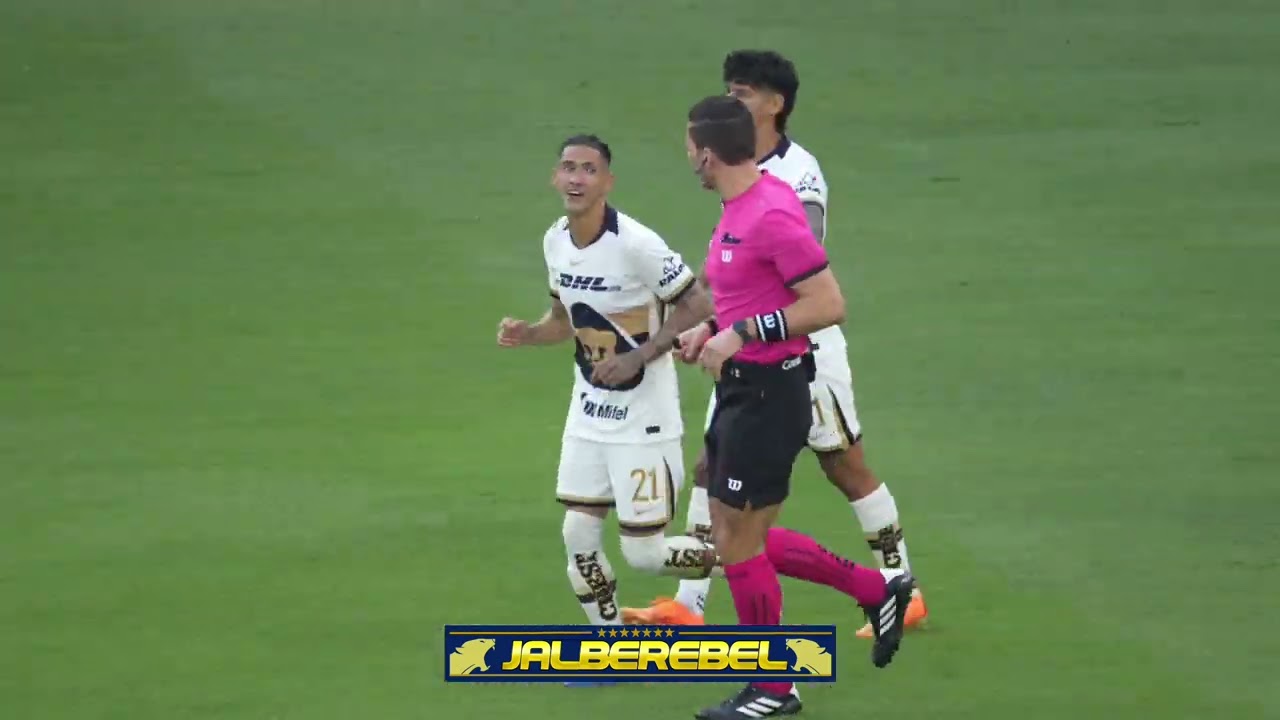Gol de Antuna, festeja La Rebel | Pachuca vs Pumas