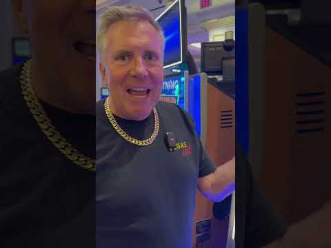 Nobody Deserves $117,000 More! #lightninglink #lasvegas #casino #slots