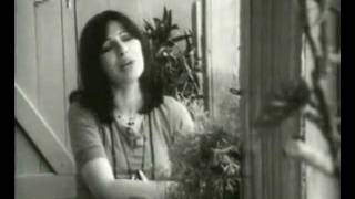 Video voorbeeld van "Ερηνάκι  ~ Χάρις Αλεξίου (1976)"