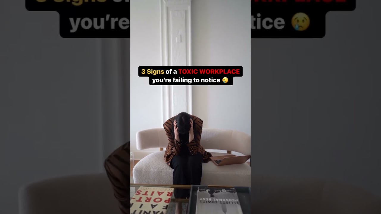 3 Signs of a toxic workplace you’re failing to notice!