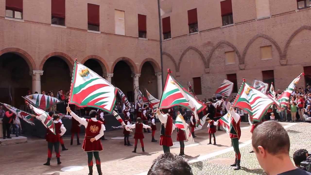 Flag Throwing in Ferrara