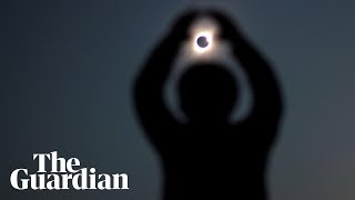 Chile total eclipse captured in timelapse video