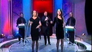 Video thumbnail of "Ruzdi- Motrat Arjana & Arjeta Ajredini - Molle e kuqe"