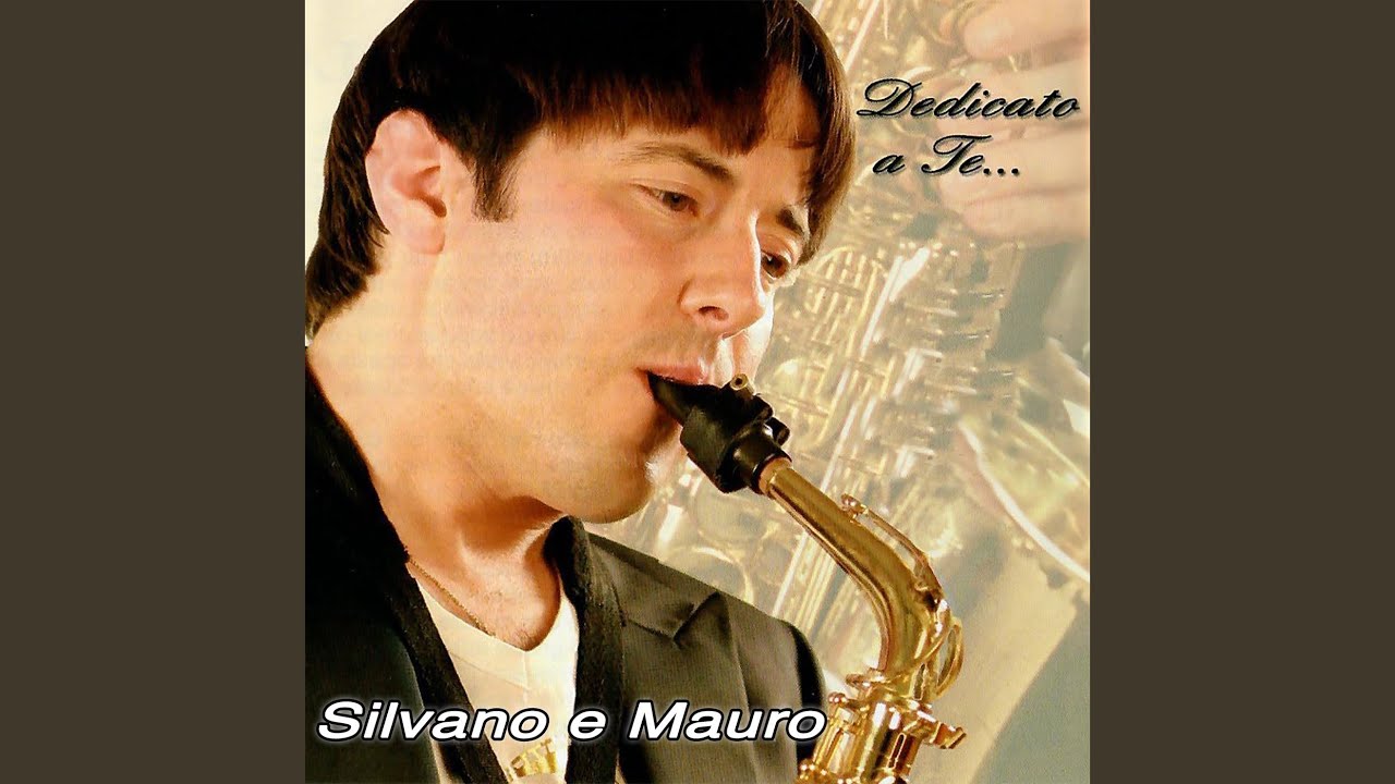 A media luz (tango) YouTube