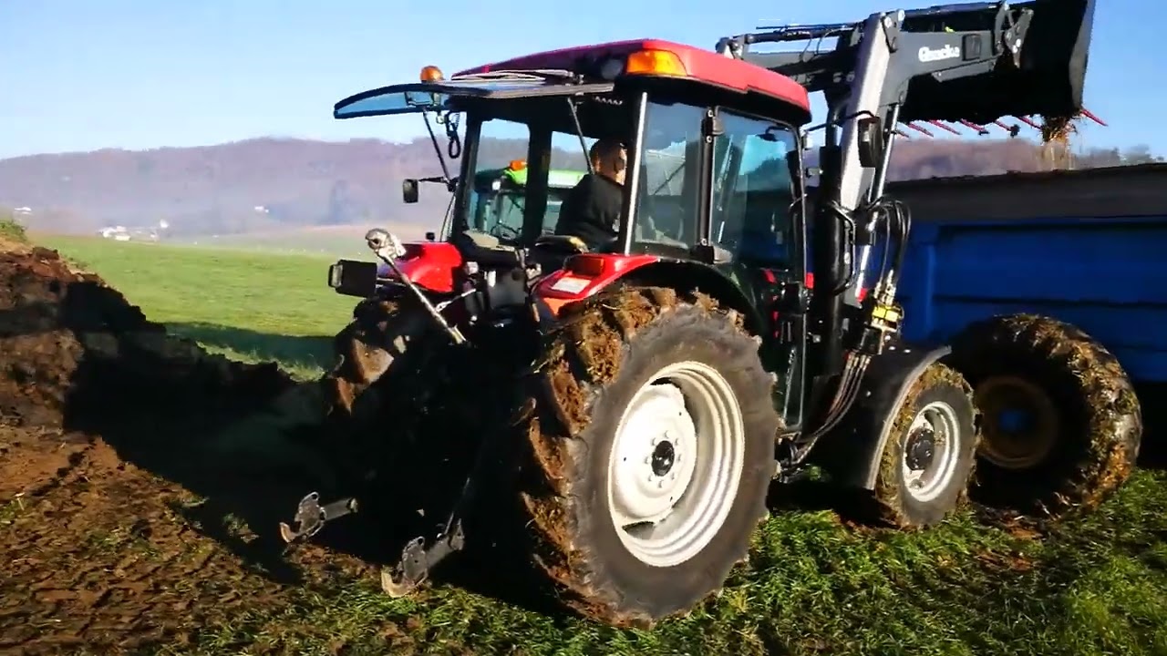 Case Quantum 85C with Quicke Q35 Loader