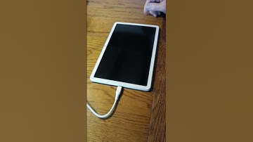 faulty Alldocube iPlay 40 Pro (on charge