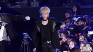[4K] [180622] BTS 방탄소년단 (V 뷔) - MIC DROP 마이크 드롭 (롯데면세점 패밀리 콘서트) 직캠/Fancam by PIERCE