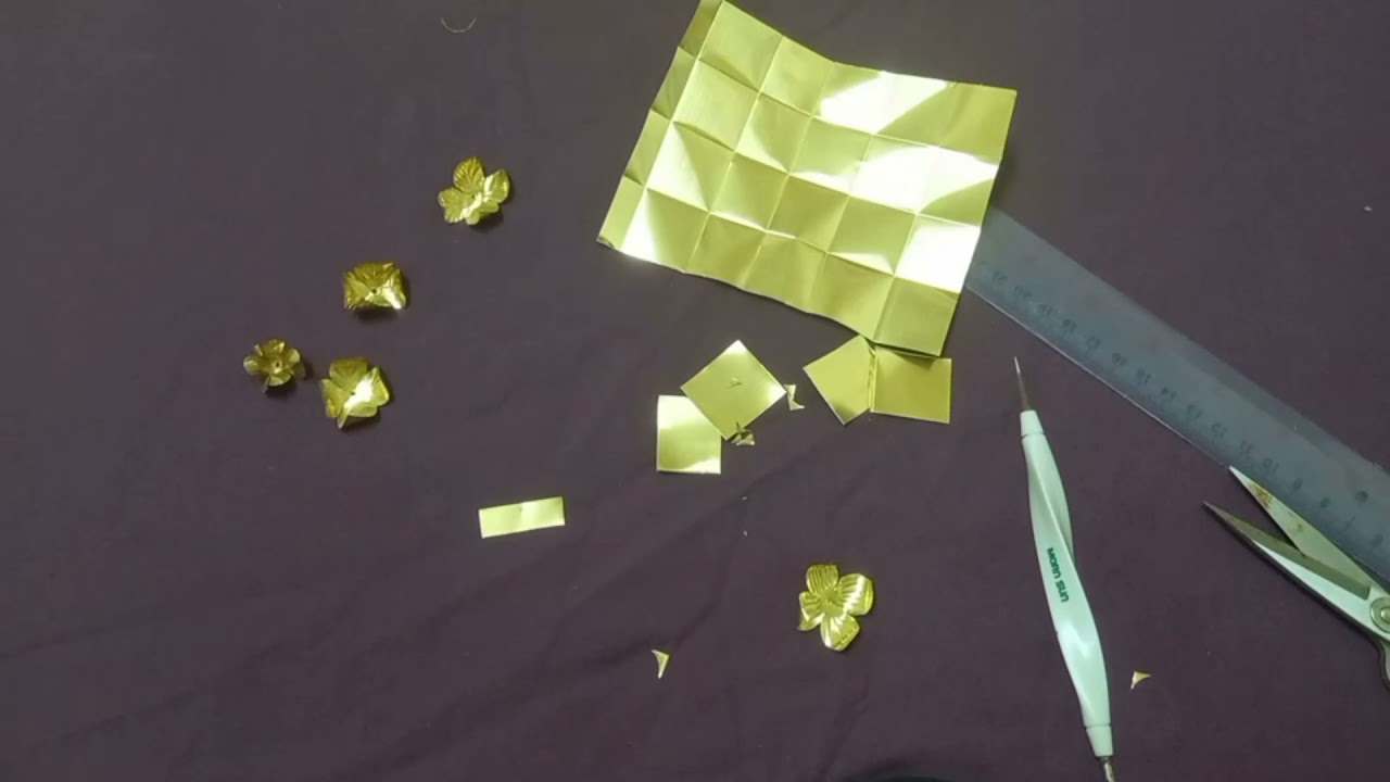 ดอกไม้ไหว ภูมิปัญญาล้านนา By โกมแก้ว ตุงตอง