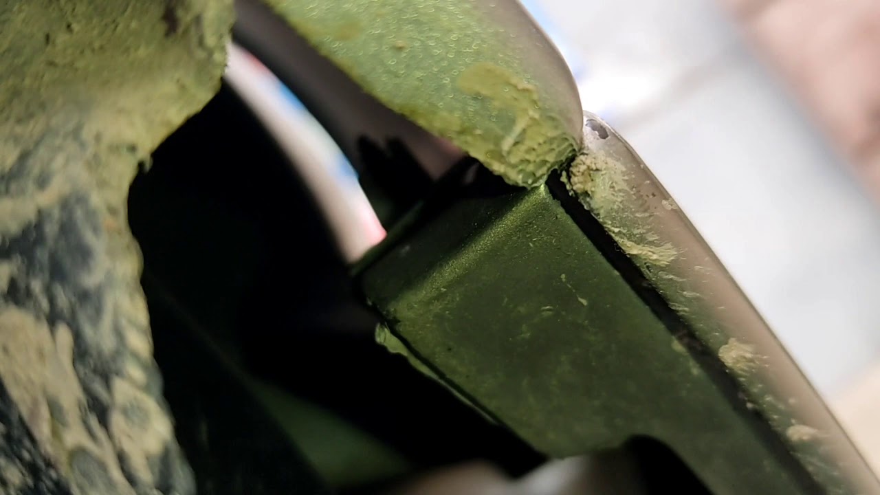 поменять противотуманные фары на матизе - YouTube