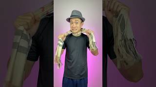 How Did the Scarf Go Through My Neck!?