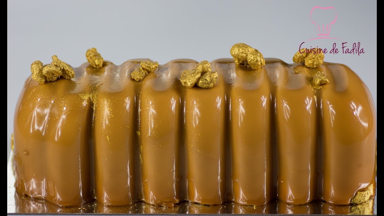 Bûche caramel cacahuètes et dulcey