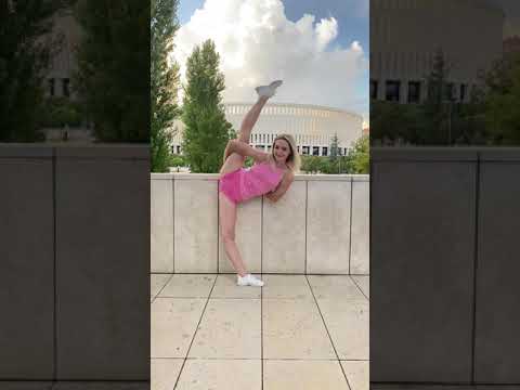 Rate of the trick from 1 to 10 ! 🤩 #flexibility