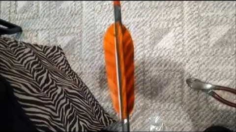 Easy Fletching Carbon Arrows with Feathers-Home made jig system