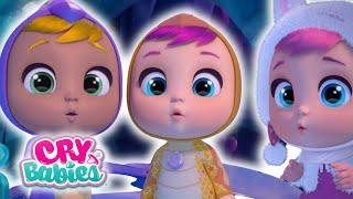 Nós BRINCAMOS na NEVE ❄⛄ CRY BABIES 💦 MAGIC TEARS 💕 DESENHO INFANTIL em Português