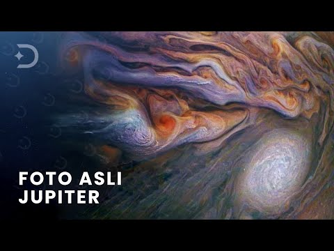 Video: Bagaimanakah teleskop Hubble mengambil gambar?