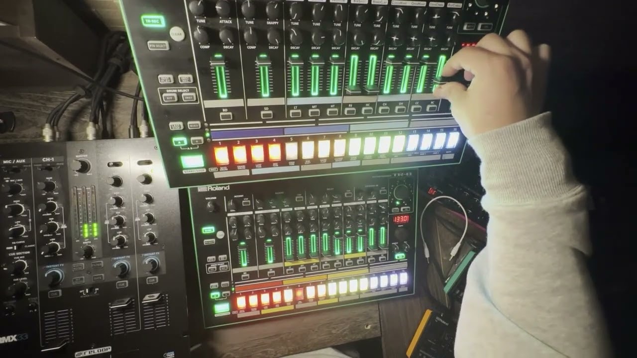 TR-8 / EDGE  | Berlin Techno DAWless Jam 133bpm #012 2026/02/06