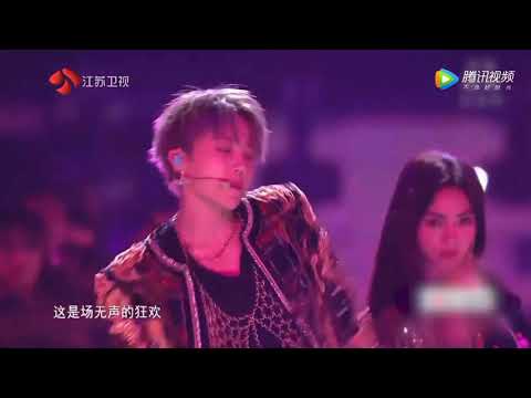 【THE9】《Dumb Dumb Bomb》"舞台纯享 Dance Performance" 2021江苏卫视跨年演唱会 Jiangsu TV New Year's Eve Concert