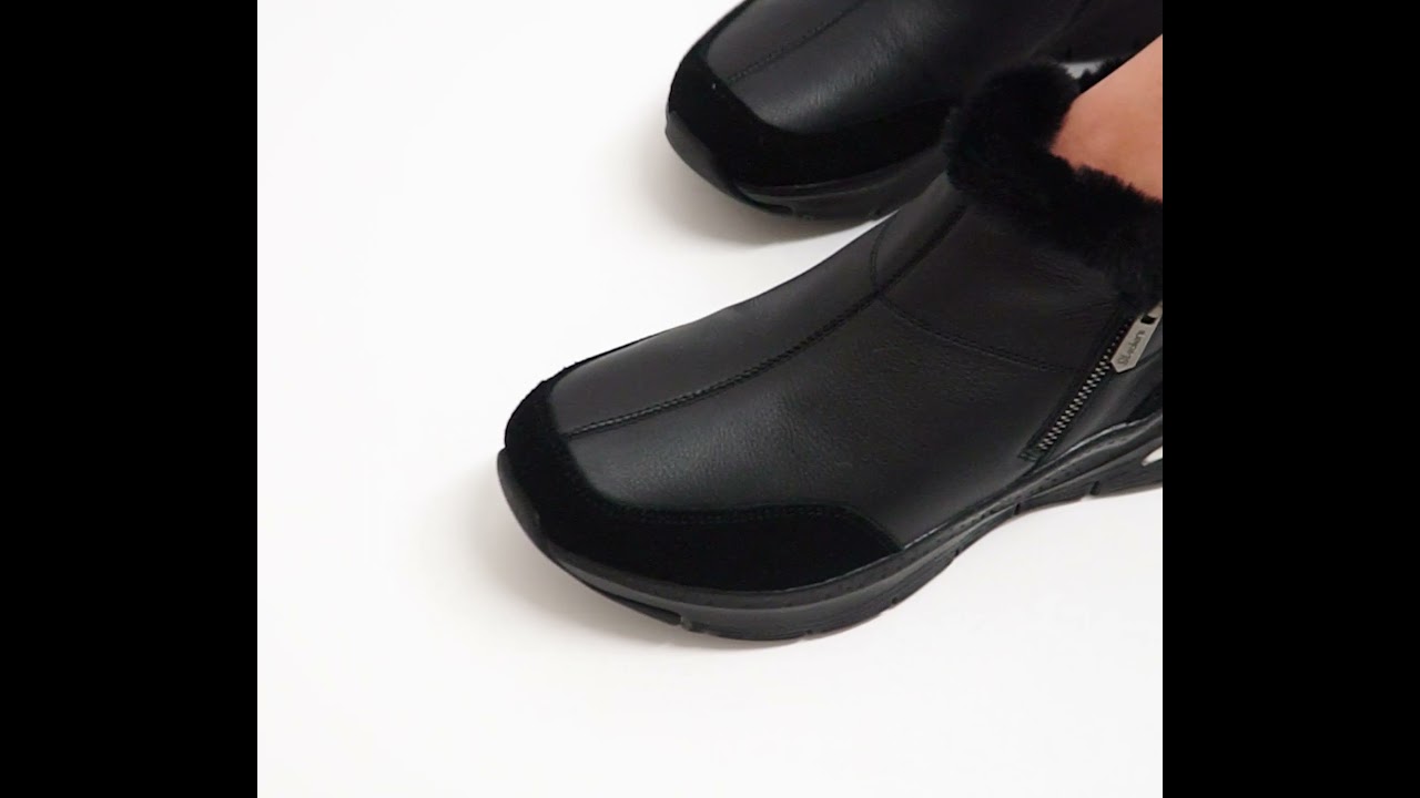 Skechers ARCH FIT CASUAL HOUR Ladies Ankle Boots Black | Shuperb