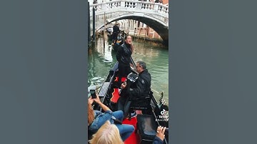 Thumbnail of #Girl #sings Vecchia Venezia #gondola #oldvenice #Venezia #cantare #singer #fisarmonica #accordion