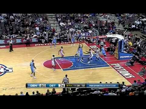 JR Smith with the dunk against the Pistons 1-26-11