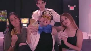 Vignette de la vidéo "Roast yourself challenge ( Hey dJ - cnco ) johann Vera"