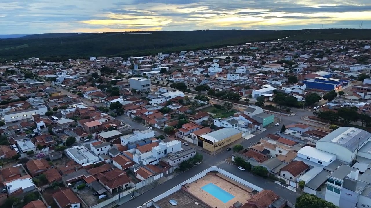 Final de tarde de um domingo abençoado por Deus em Taiobeiras-mg 