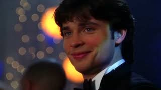 Smallville Season 4 Chloe Win Prom Queen A Blast To The Past Moment With Clark