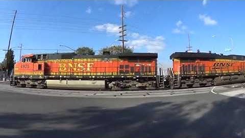 Dash9 leads BNSF intermodal