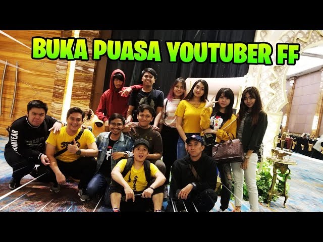 SERU ABIS! VLOG BUKA BERSAMA YOUTUBER FREE FIRE KUMPUL SEMUA! class=