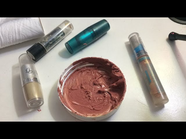 ASMR - Destruindo batons parte 2