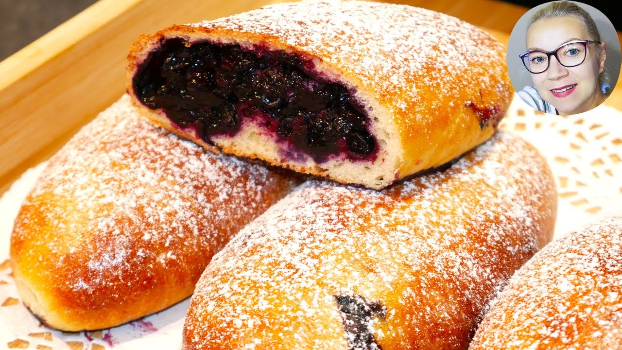 Jagodzianki domowe - Drożdżówki z jagodami. Krok po kroku.  Becia gotuje i poleca.