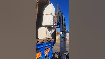 Loading container #importengines #containers #importengines #fyp #trendingvideo  #golf7