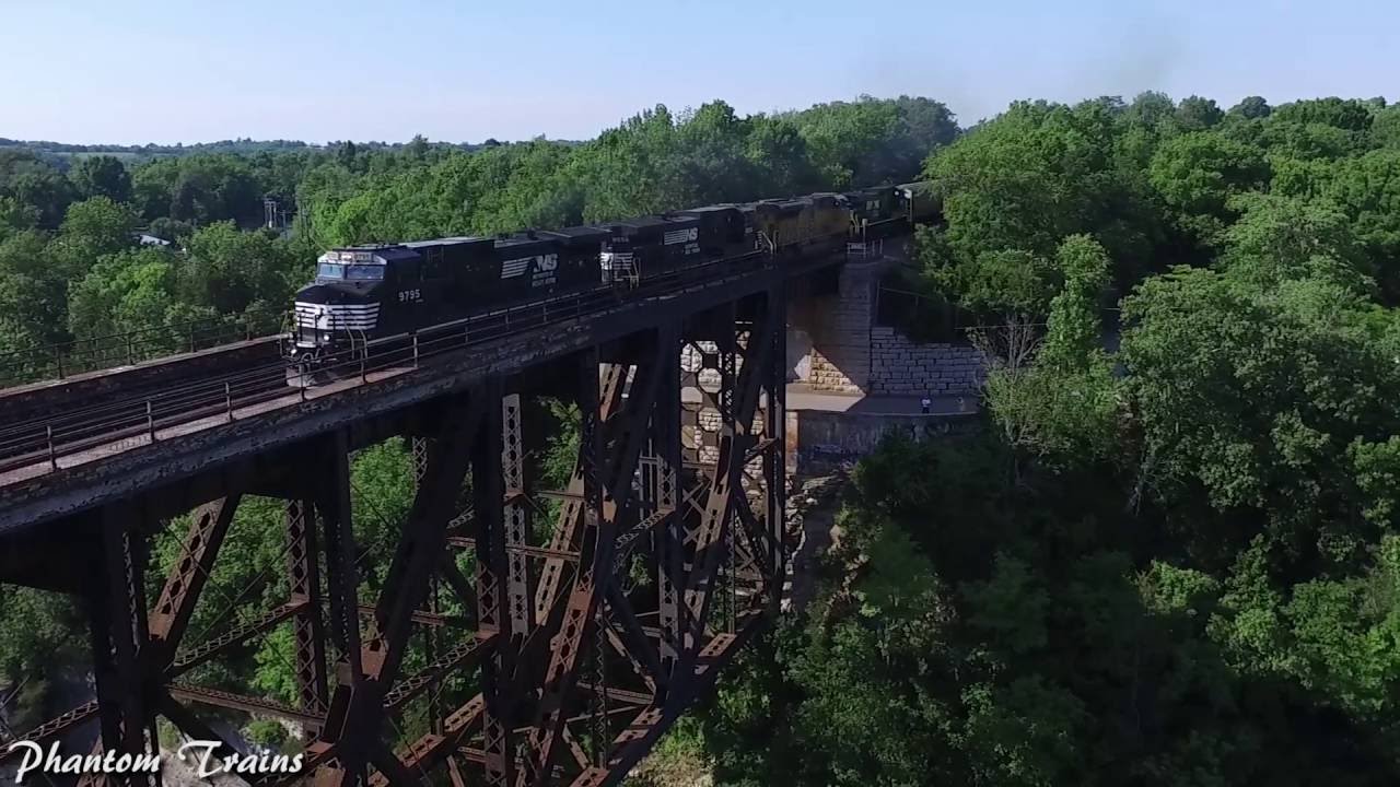 Norfolk Southern Train Crossing The "High Bridge of Kentucky" YouTube