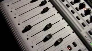 Behringer BCF-2000 with Reason 4.0