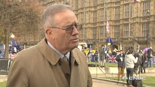 Delaying or canceling Brexit ‘unconstitutional,’ lawmaker says | Street Signs Europe